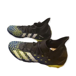 Adidas Predator Freak 3 Firm Ground Men's size 11.5